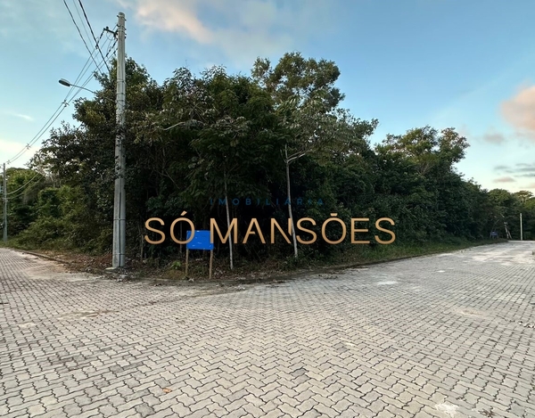 Lote de 2001m² à venda no condomínio Balcão da Lua - Arraial D'Ajuda/BA.