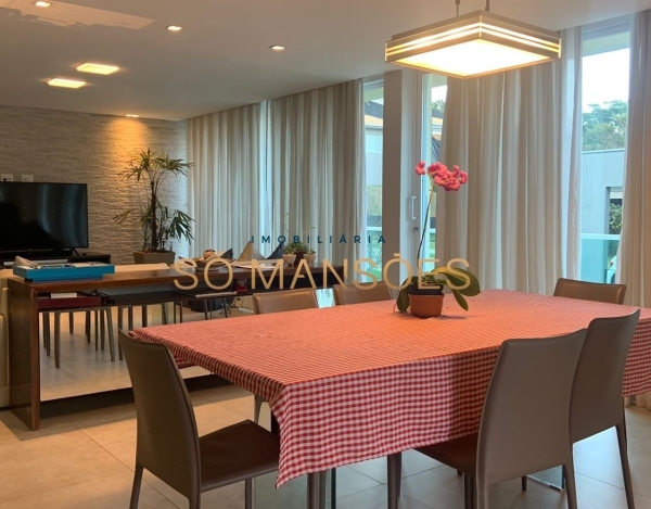 Casa de Alto Padrão de 355 m² à Venda com 2 Suítes e Espaço Gourmet no Quintas do Sol, Nova Lima - MG