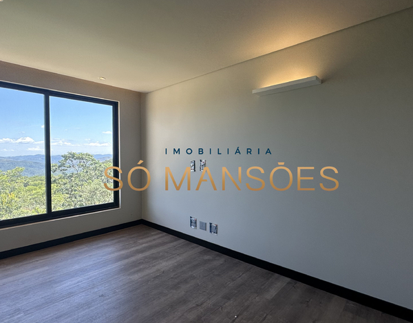 CASA DE 514m² À VENDA NO CONDOMÍNIO MIRANTE DA MATA.