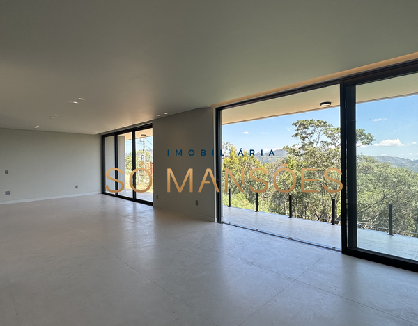 CASA DE 514m² À VENDA NO CONDOMÍNIO MIRANTE DA MATA.