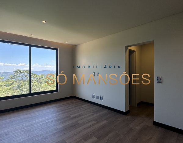 CASA DE 514m² À VENDA NO CONDOMÍNIO MIRANTE DA MATA.