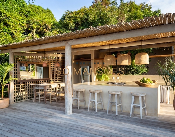 Casa de 299m² à venda no condomínio Vale de Trancoso - Trancoso/BA. 