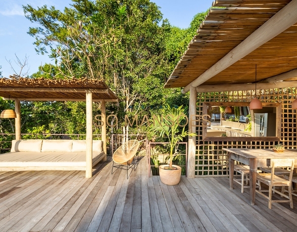 Casa de 299m² à venda no condomínio Vale de Trancoso - Trancoso/BA. 