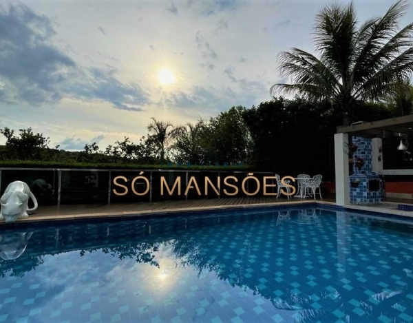 Casa com Ampla Garagem de 675 m² à Venda com 3 Suítes e Home Cinema no Condados do Bougainville - Lagoa santa, Lagoa Santa - MG