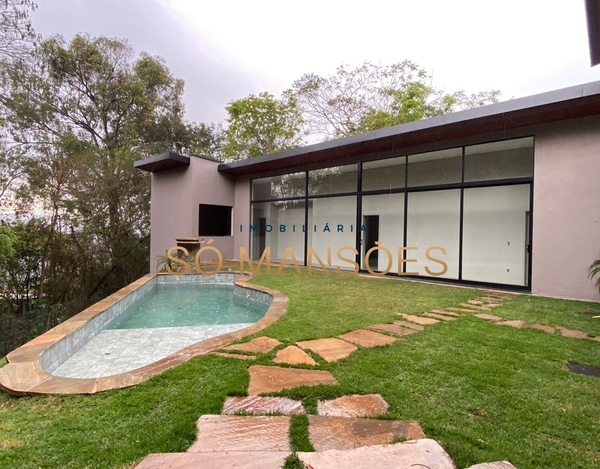 LINDA CASA A VENDA NO QUINTAS DO SOL UM DOS MELHORES E MAIS DESEJADOS CONDOMÍNIOS DE NOVA LIMA.