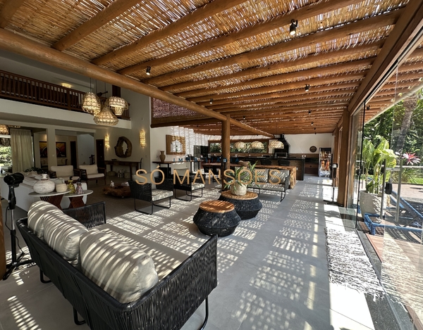 Linda casa de 459m² à venda no condomínio Altos de Trancoso - Trancoso/BA.