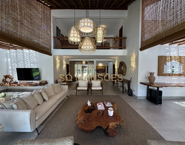 Linda casa de 459m² à venda no condomínio Altos de Trancoso - Trancoso/BA.