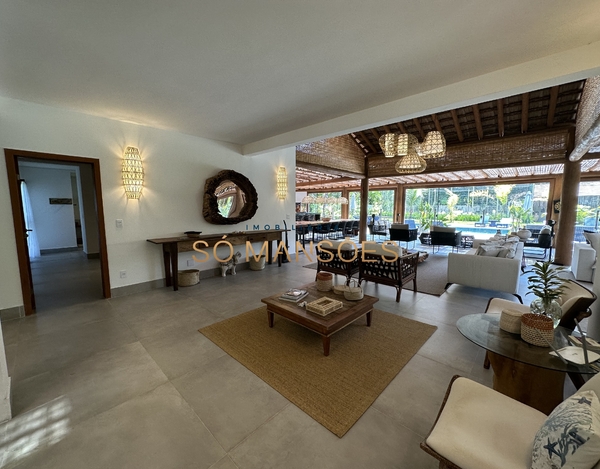 Linda casa de 459m² à venda no condomínio Altos de Trancoso - Trancoso/BA.