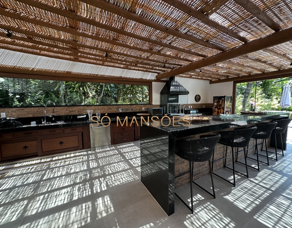 Linda casa de 459m² à venda no condomínio Altos de Trancoso - Trancoso/BA.