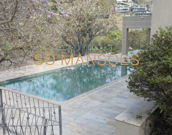 Casa Exclusiva de 677 m² à Venda com 4 Suítes e Espaço Gourmet no Vila Del Rey, Nova Lima - MG