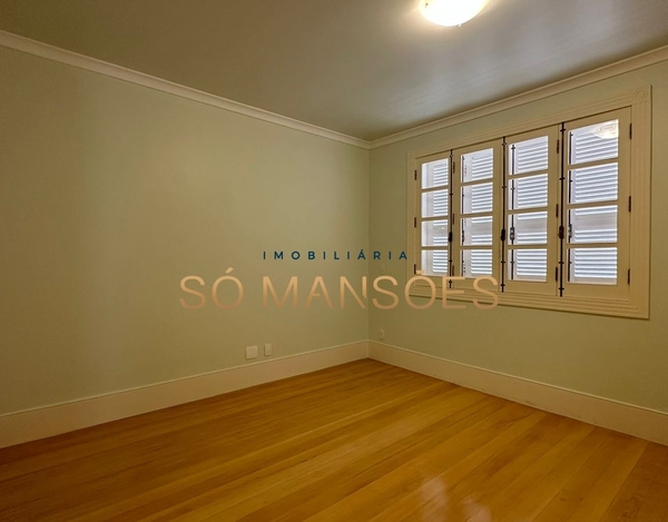 CASA A VENDA NO CONDOMÍNIO VILA DEL REY / LOCALIZAÇÃO PRIVILEGIADA 