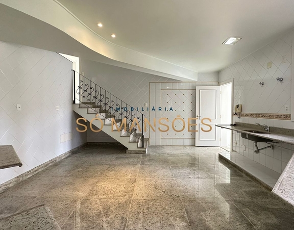 CASA A VENDA NO CONDOMÍNIO VILA DEL REY / LOCALIZAÇÃO PRIVILEGIADA 