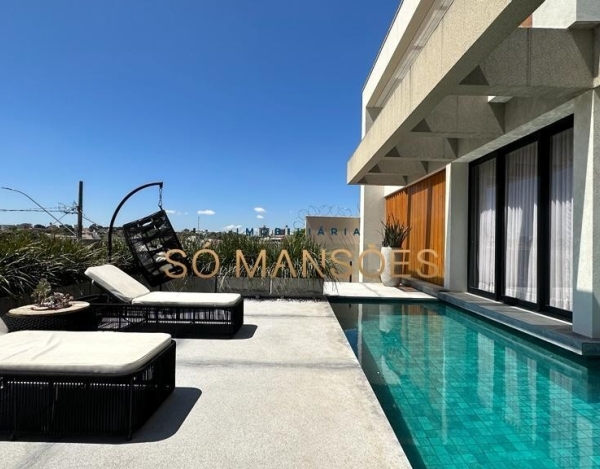 Casa de Luxo de 530 m² à Venda com 4 Suítes e Piscina Aquecida no Selecione, Contagem - MG