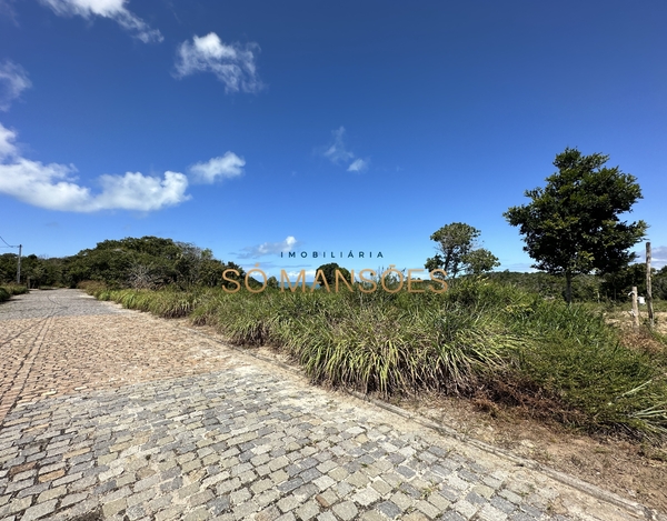 TERRENO PLANO, COM VISTA MAR, COM 1.511 M² À VENDA EM ARRAIAL D’AJUDA.