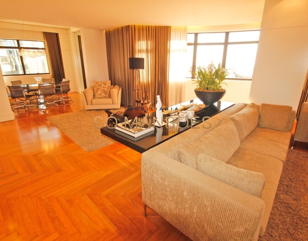 Ótimo apartamento com 261m² 4 suítes com excelente localização a venda no Belvedere.