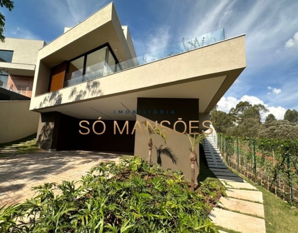 Casa Espaçosa de 454 m² à Venda com 4 Suítes e Piscina Aquecida no Alphaville - Lagoa dos Ingleses, Nova Lima - MG