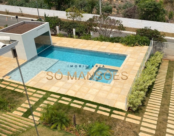 Casa de Alto Padrão de 434 m² à Venda com 1 Suíte e Vista Definitiva no Lagoa Santa, Lagoa Santa - MG