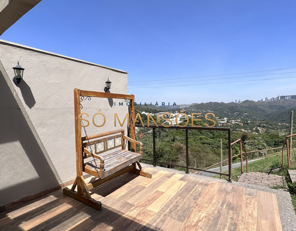 CASA DE LUXO COM VISTA ESPETACULAR À VENDA NO CONDOMÍNIO MIRANTE DA MATA