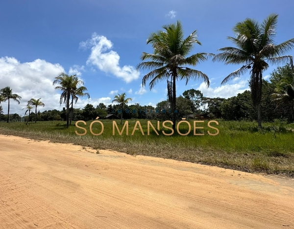 Lote plano de 5005m² à venda no condomínio Outeiro das Brisas - Trancoso/BA.