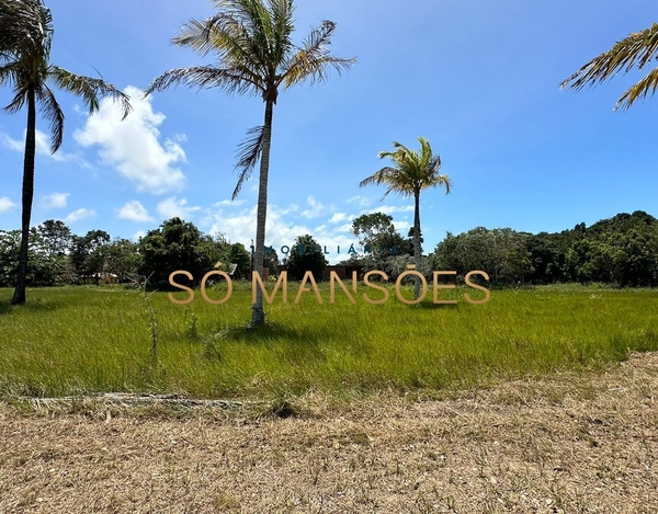 Lote plano de 5005m² à venda no condomínio Outeiro das Brisas - Trancoso/BA.