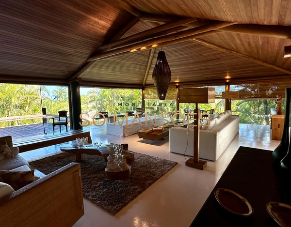 Linda casa de 637m² à venda no condomínio Terravista Golf - Trancoso/BA.