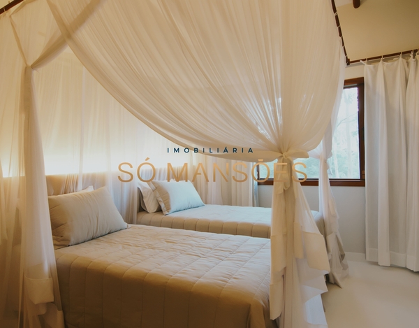 Casa de 339m2 à venda no condomínio Coqueiral - Trancoso/BA. 