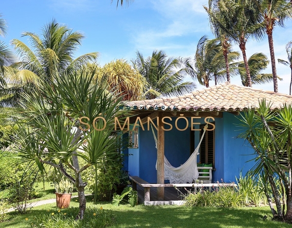 Casa com vista espetacular à venda no condomínio Pedro Grande - Trancoso/BA.