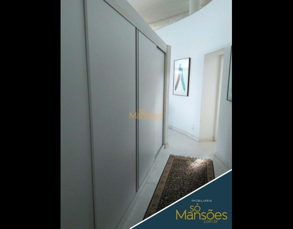 CASA DE 525m² À VENDA NO CONDOMÍNIO VALE DOS CRISTAIS