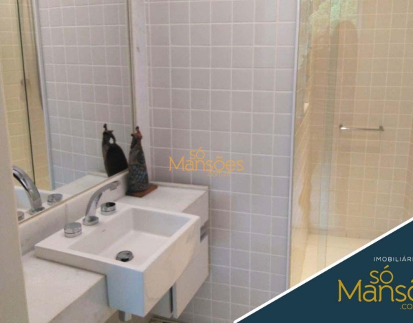 CASA DE 525m² À VENDA NO CONDOMÍNIO VALE DOS CRISTAIS