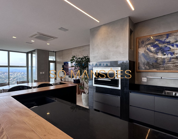 CASA COM VISTA MAGNÍFICA A VENDA NO CONDOMÍNIO RIVIERA