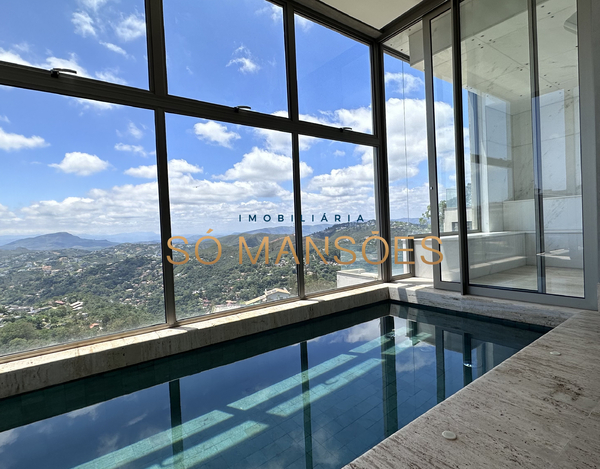 CASA COM VISTA MAGNÍFICA A VENDA NO CONDOMÍNIO RIVIERA