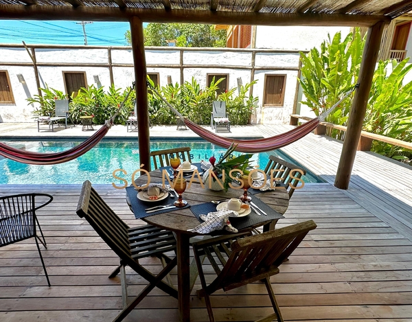 Bela casa à venda no Outeiro das Brisas - Trancoso/BA. 