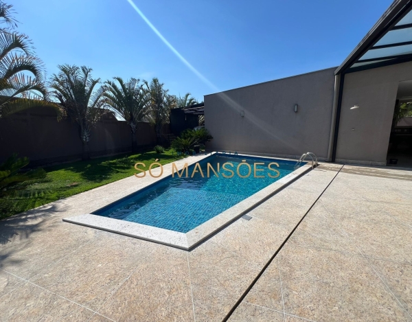 Casa de Luxo de 352 m² à Venda com 4 Suítes e 3 Vagas no Quintas do Sol, Nova Lima - MG