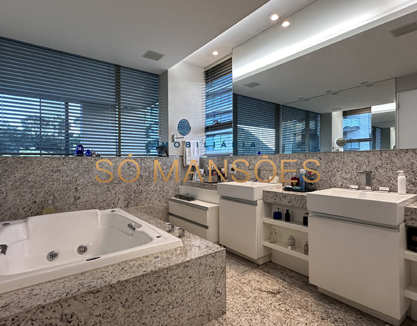COBERTURA TOP HOUSE À VENDA NO CONDOMÍNIO VALE DOS CRISTAIS