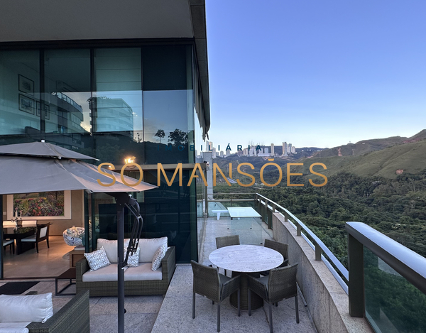 COBERTURA TOP HOUSE À VENDA NO CONDOMÍNIO VALE DOS CRISTAIS