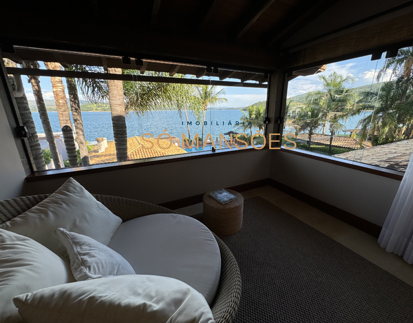 Magnifica Casa de Marina com Vista Espetacular a Venda em Escarpas Do Lago em Capitólio -MG