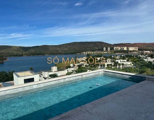 ESPLENDOROSA RESIDÊNCIA NO ALPHAVILLE À VENDA - VISTA PRIVILEGIADA PARA A LAGOA