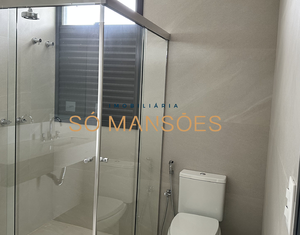 ESPLENDOROSA RESIDÊNCIA NO ALPHAVILLE À VENDA - VISTA PRIVILEGIADA PARA A LAGOA