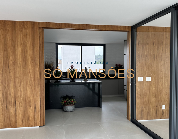 ESPLENDOROSA RESIDÊNCIA NO ALPHAVILLE À VENDA - VISTA PRIVILEGIADA PARA A LAGOA