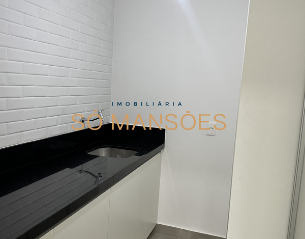 ESPLENDOROSA RESIDÊNCIA NO ALPHAVILLE À VENDA - VISTA PRIVILEGIADA PARA A LAGOA