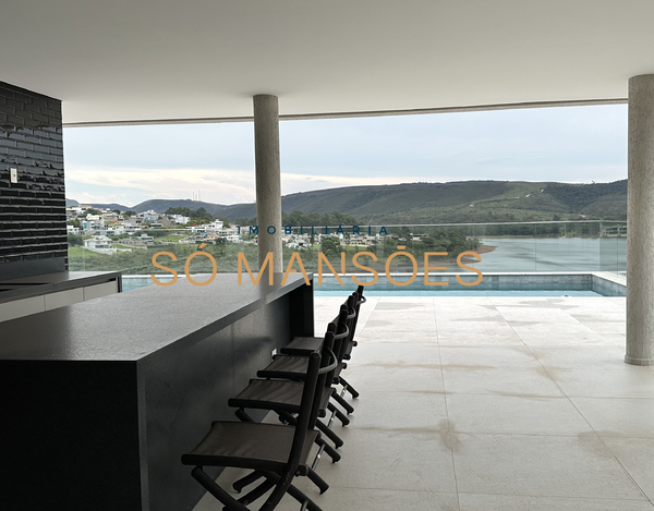 ESPLENDOROSA RESIDÊNCIA NO ALPHAVILLE À VENDA - VISTA PRIVILEGIADA PARA A LAGOA