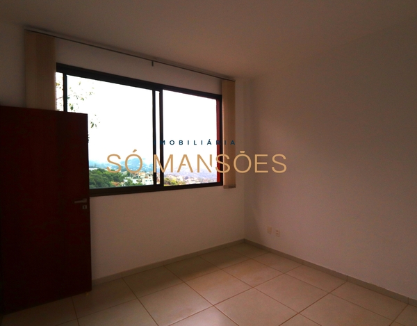 MAGNÍFICA RESIDÊNCIA COM VISTA DE TIRAR O FÔLEGO À VENDA NO CONDOMÍNIO MIRANTE DA MATA/NOVA LIMA!