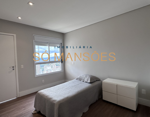 EXCELENTE COBERTURA TOP HOUSE, COM LINDA VISTA E ÓTIMA LOCALIZAÇÃO, À VENDA NO VILA DA SERRA 