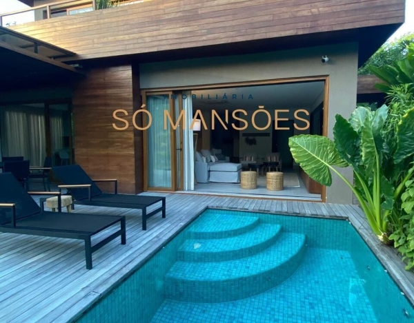 Casa de Luxo de 366 m² à Venda com 4 Suítes e Espaço Gourmet no Condomínio Falésia, Arraial d'Ajuda - BA