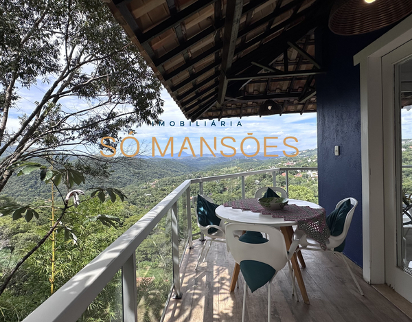 EXCELENTE CASA COM LOCALIZAÇÃO PRIVILEGIADA E LINDA VISTA À VENDA NO BOSQUE DO JAMBREIRO