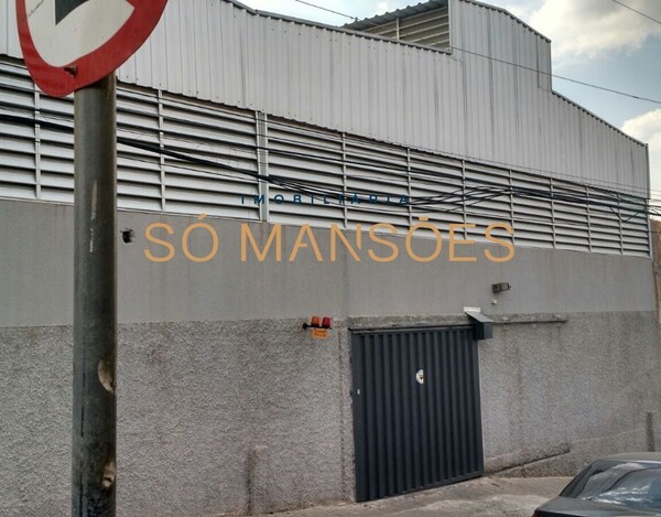 EXCELENTE GALPÃO COMERCIAL DE 800M²
