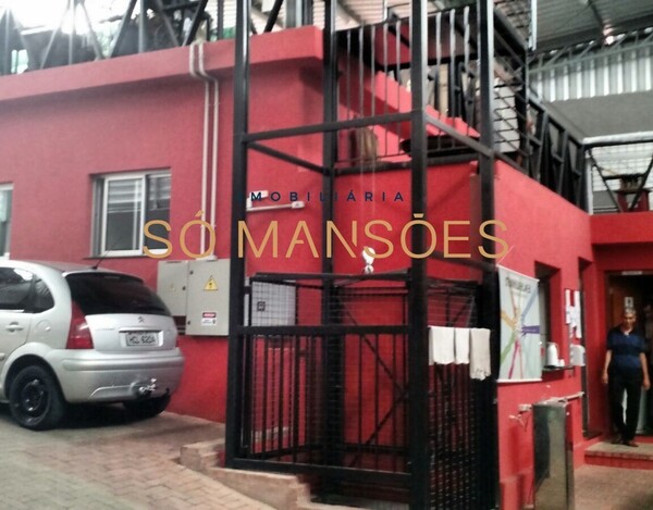 EXCELENTE GALPÃO COMERCIAL DE 800M²