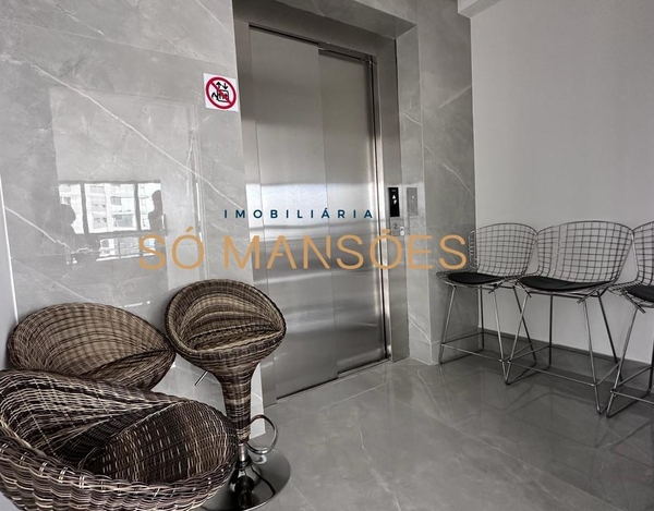 COBERTURA COM 4 QUARTOS E 380 M² COM VISTA 360º NO VILA DA SERRA NOVA LIMA!