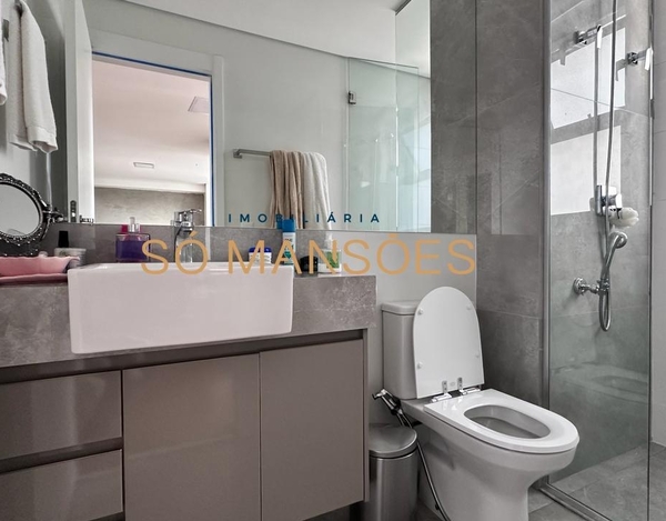 COBERTURA COM 4 QUARTOS E 380 M² COM VISTA 360º NO VILA DA SERRA NOVA LIMA!