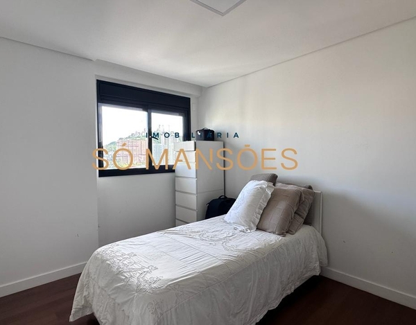COBERTURA COM 4 QUARTOS E 380 M² COM VISTA 360º NO VILA DA SERRA NOVA LIMA!